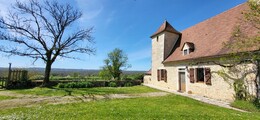 Grande maison rénovée sur les hauteurs