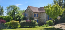 Maison de village avec jardin