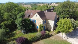 Maison de village avec jardin